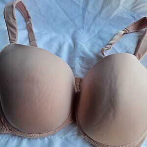 Adrienne Vittadini Studio Bra 40DD